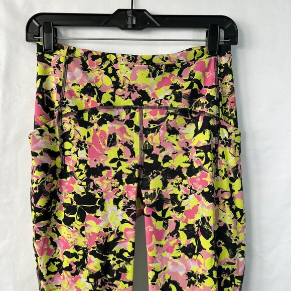 Swift Speed High Rise Tight Inflect Floral‎ Highlight Yellow Multi - Picture 2 of 8